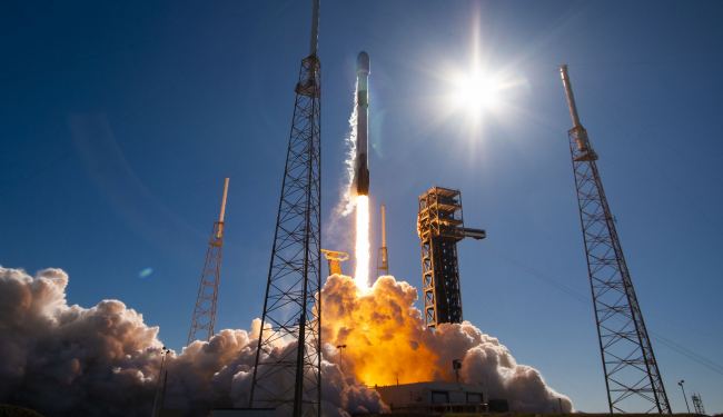 SpaceX запустила на орбіту 22 інтернет-супутники Starlink