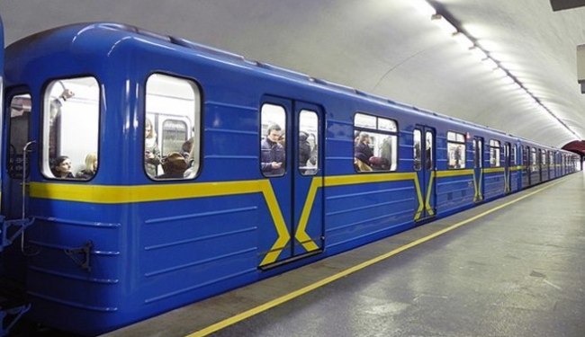 Київ розірвав договір щодо створення WiFi-мережі в метро