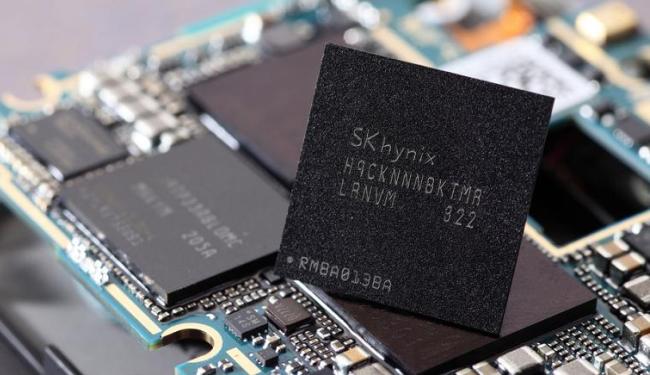 Виручка на ринку мобільного DRAM-пам'яті досягла 8 млрд