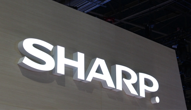 Sharp починає виробництво OLED-дисплеїв