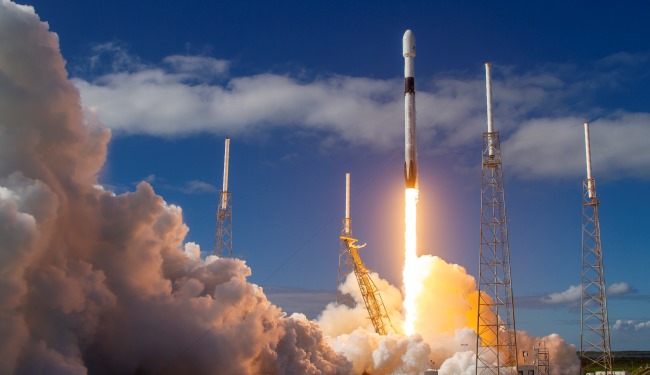 SpaceX знову запустив на орбіту супутники Starlink