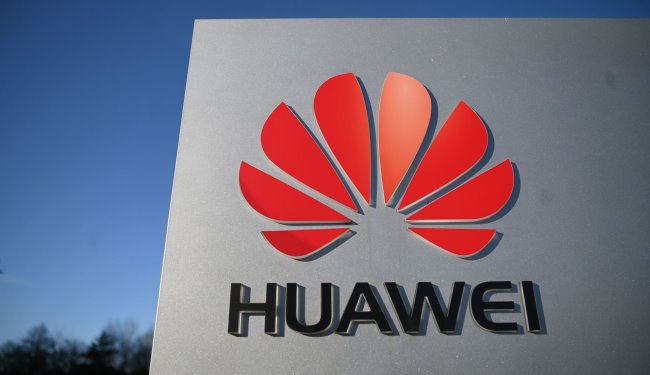 США знову продовжує ліцензію для Huawei
