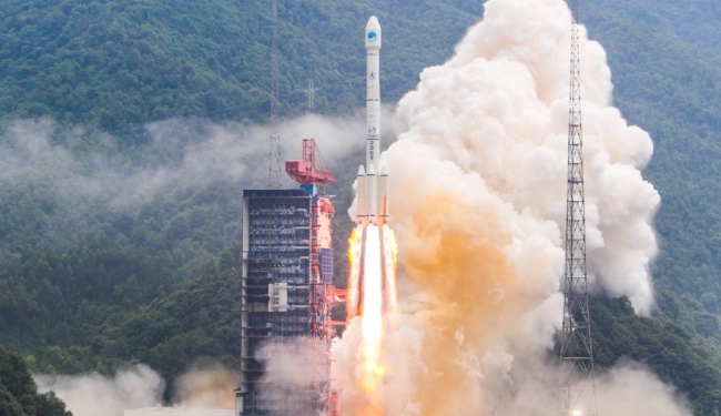 Китай запустив на орбіту новий телеком-супутник