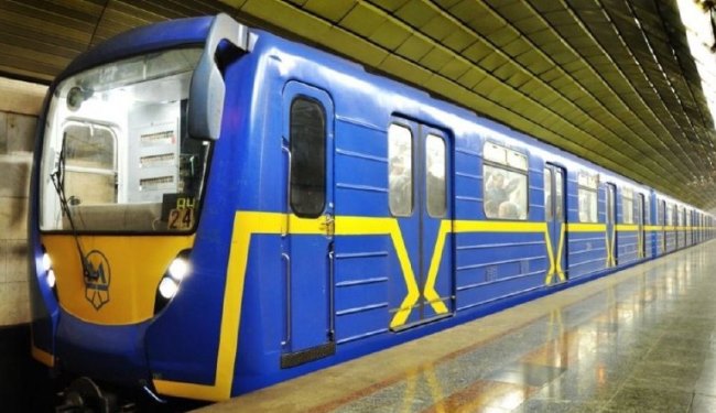 На 8 станціях київського метро запустили 4G