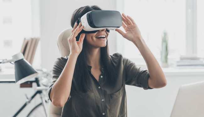 У 2020 році світовий ринок VR-пристроїв скоротиться майже на 7%