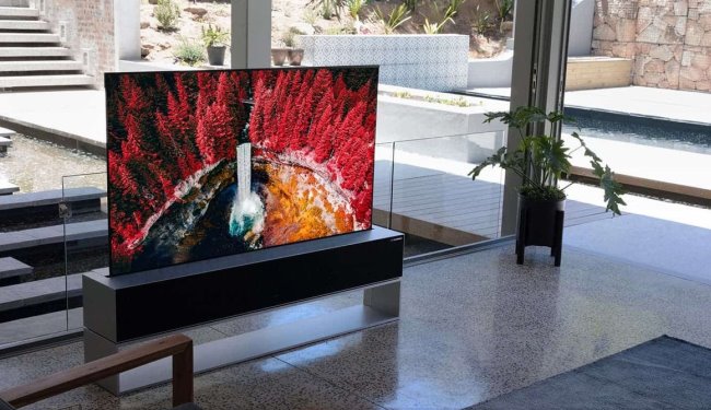LG запускає в продаж «рулонний» телевізор за $85 000