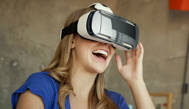Зростання світового ринку VR-гарнітур перевищило 50%