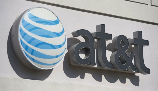 Суд США схвалив злиття AT&T і Time Warner за $85 млрд